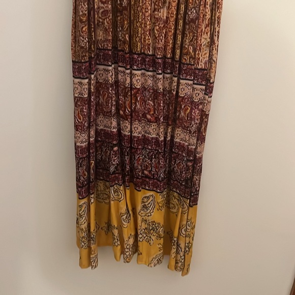 Multi-Patterned Midi Dress - Picture 2 of 6